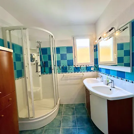 Manuro - Duplex Avec Jardin Et Parking Prive, Vue Citadelle Et Daire Calvi (Corsica)